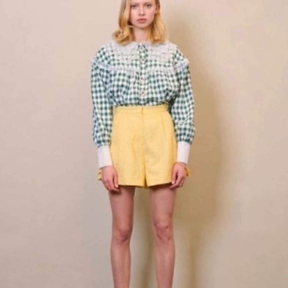 Sister Jane Dream Floral Tailored Shorts White Small - Picture 2 of 10